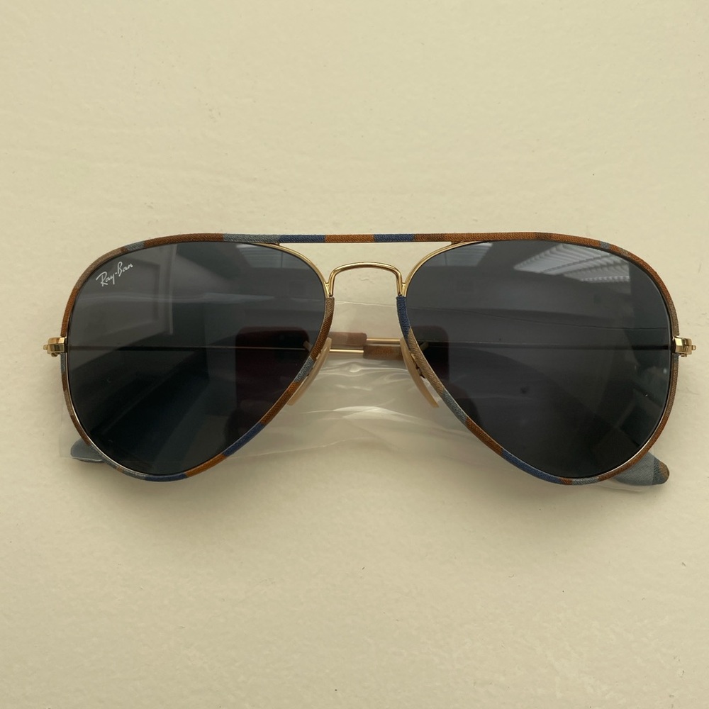 Ray-Ban Aviator Sunglasses